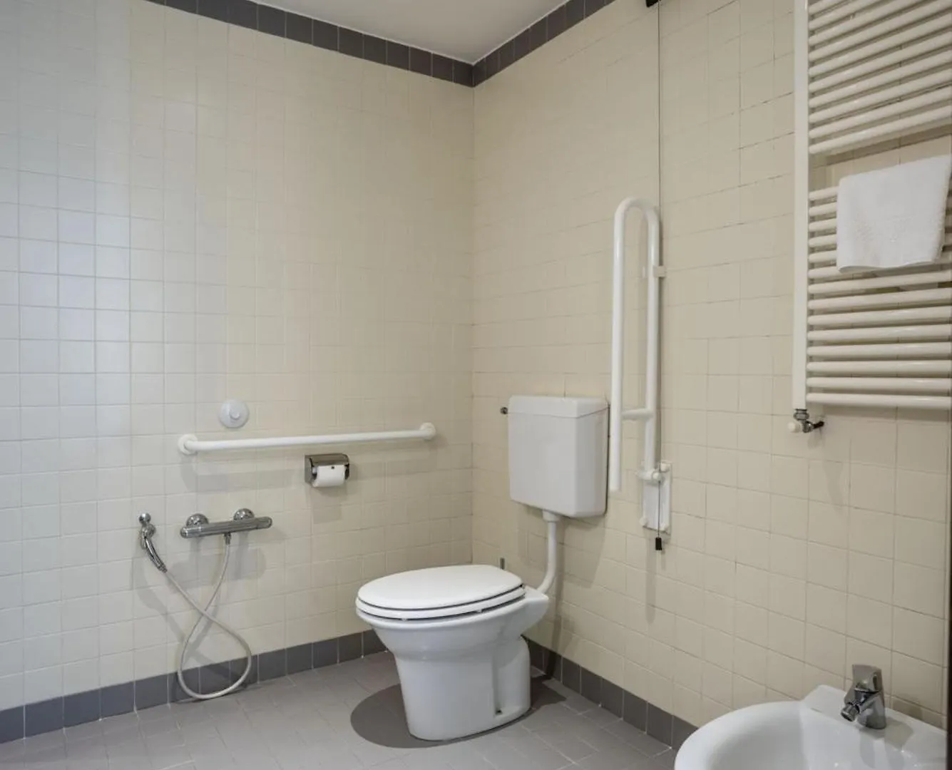 ***  Stadio Hotel Plasencia Italia